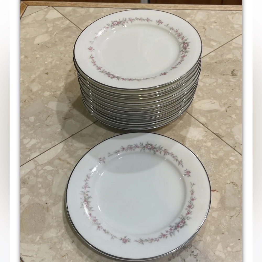 Noritake China Rosepoint 6206 Lot of 12 Salad Plates 6”